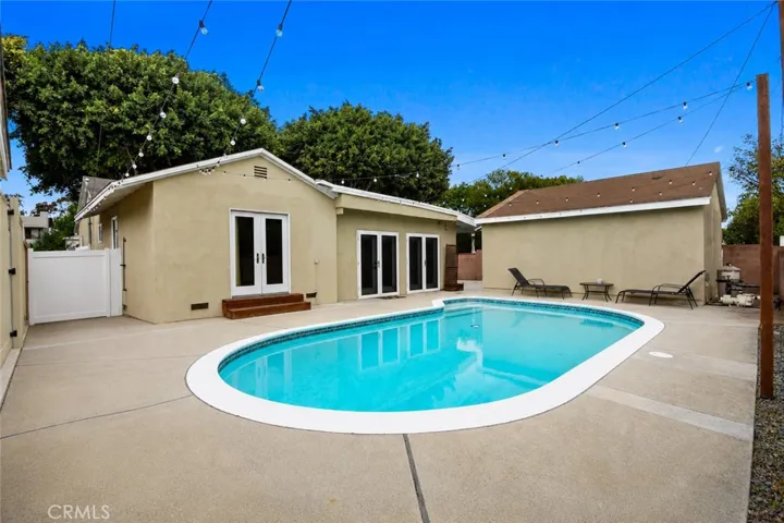 100 W Bort Street, Long Beach, California 90805