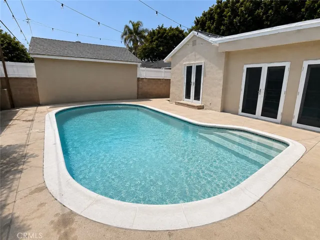 100 W Bort Street, Long Beach, California 90805