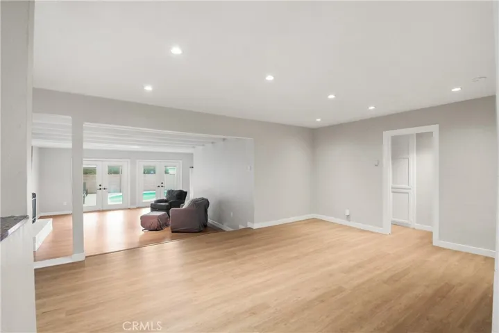 100 W Bort Street, Long Beach, California 90805