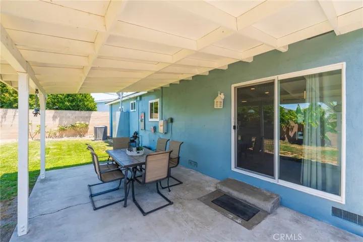 7211 Grandoaks, Stanton, California 90680