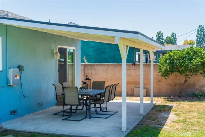 7211 Grandoaks, Stanton, California 90680