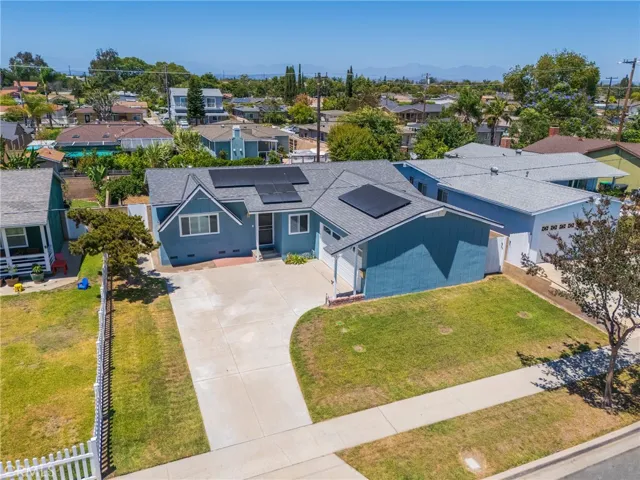 7211 Grandoaks, Stanton, California 90680