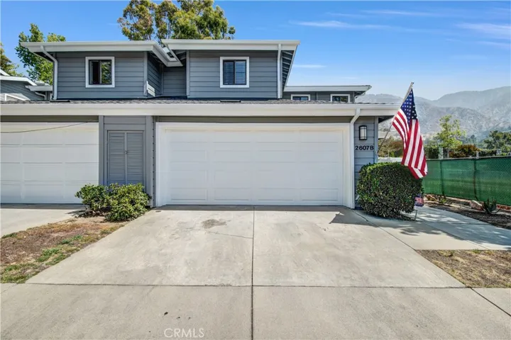 2607 Dove Creek Lane B, Pasadena, California 91107
