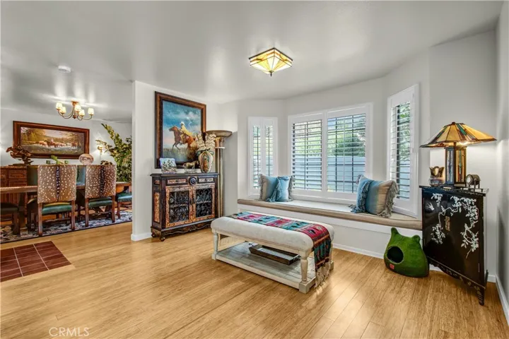 2607 Dove Creek Lane B, Pasadena, California 91107