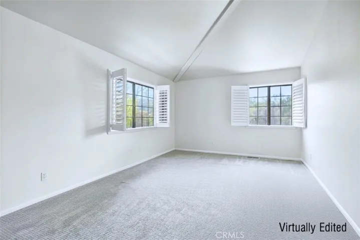 2607 Dove Creek Lane B, Pasadena, California 91107
