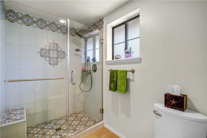 2607 Dove Creek Lane B, Pasadena, California 91107