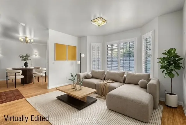 2607 Dove Creek Lane B, Pasadena, California 91107