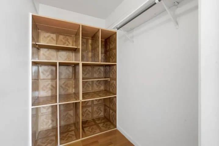 576 Sylvan Street 15, Daly City, California 94014