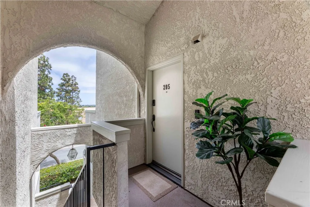 17151 Corbina, Huntington Beach, California 92649 — photo 5