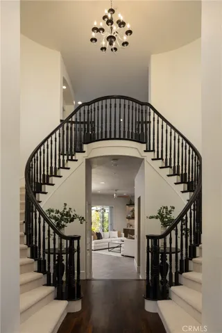 23449 Sandstone, Mission Viejo, California 92692