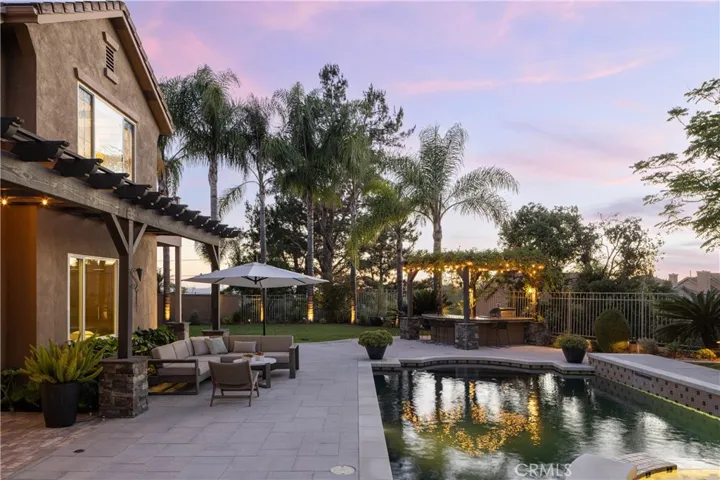 23449 Sandstone, Mission Viejo, California 92692
