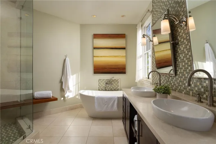 23449 Sandstone, Mission Viejo, California 92692