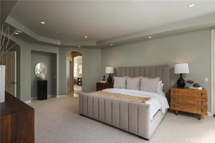 23449 Sandstone, Mission Viejo, California 92692