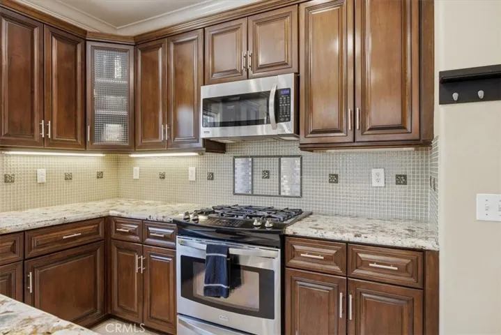 5 Woodlake, Buena Park, California 90621