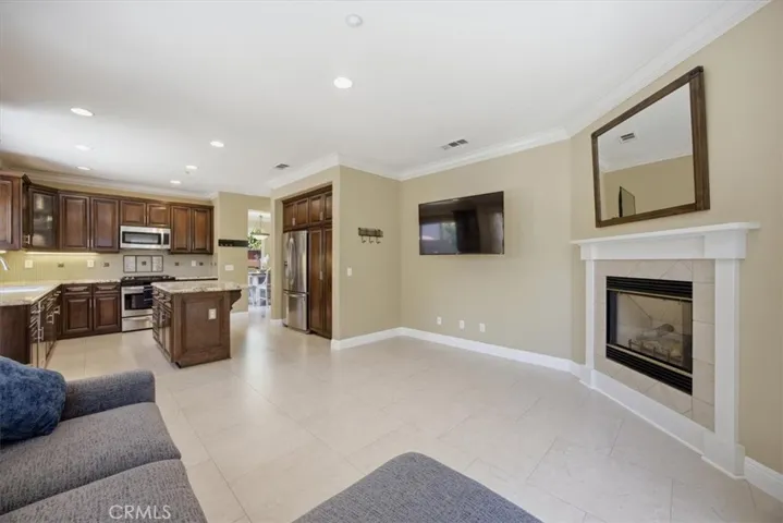 5 Woodlake, Buena Park, California 90621