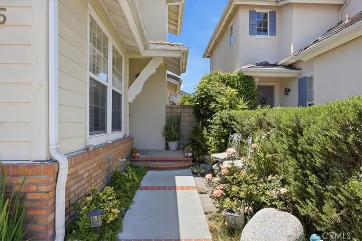 5 Woodlake, Buena Park, California 90621