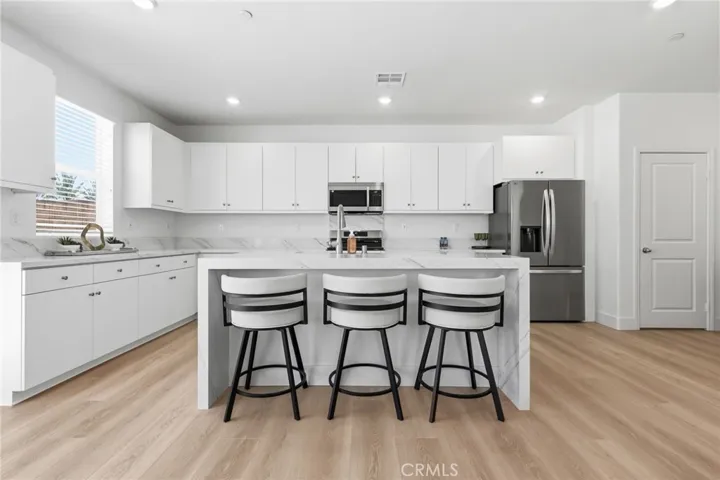 30330 Spineflower Street, Murrieta, California 92563