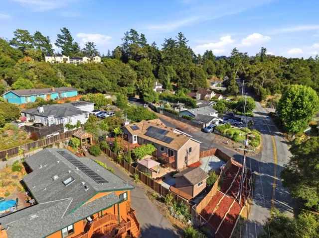 295 Day Valley Road, Aptos, California 95003