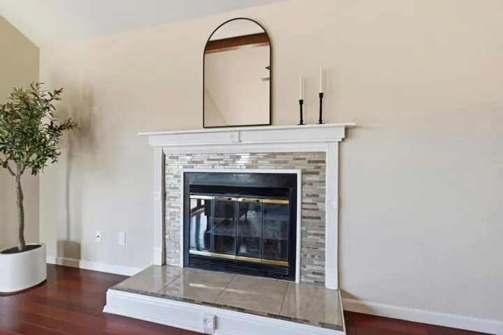 295 Day Valley Road, Aptos, California 95003
