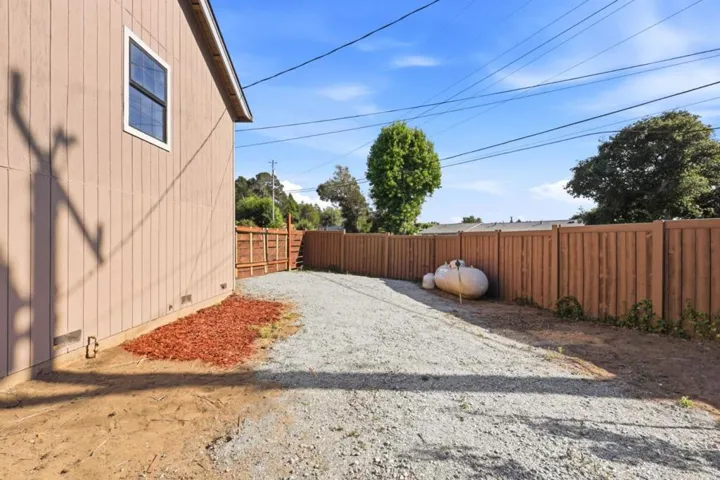 295 Day Valley Road, Aptos, California 95003