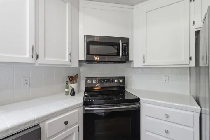 295 Day Valley Road, Aptos, California 95003