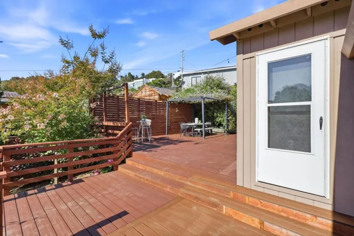 295 Day Valley Road, Aptos, California 95003