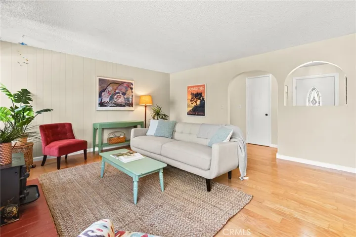 4 Doris Way, Chico, California 95926