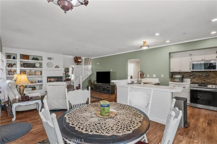 17229 Avenue Del Sol, Fontana, California 92337