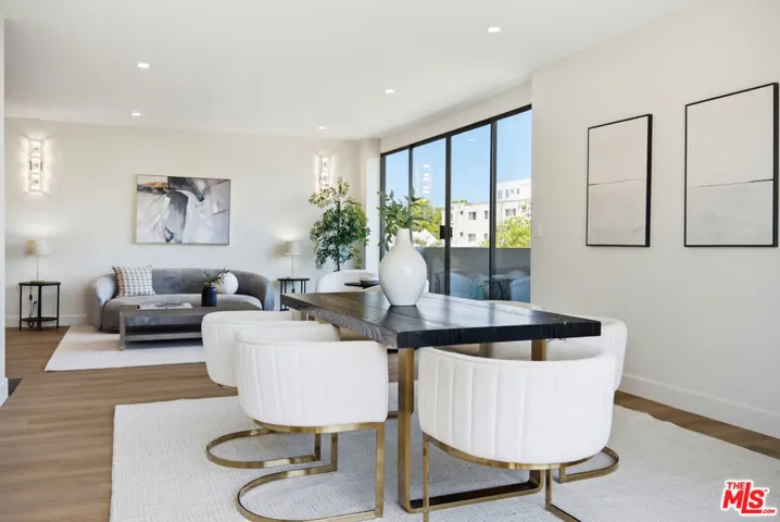 325 N Oakhurst Drive 405, Beverly Hills, California 90210