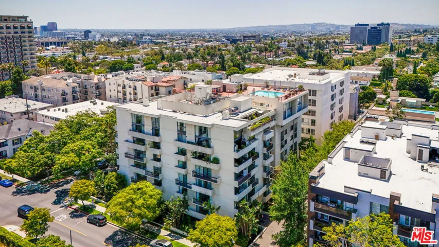 325 N Oakhurst Drive 405, Beverly Hills, California 90210