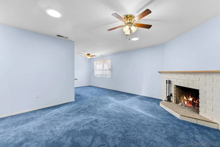 4914 Verde Drive, Oceanside, California 92057