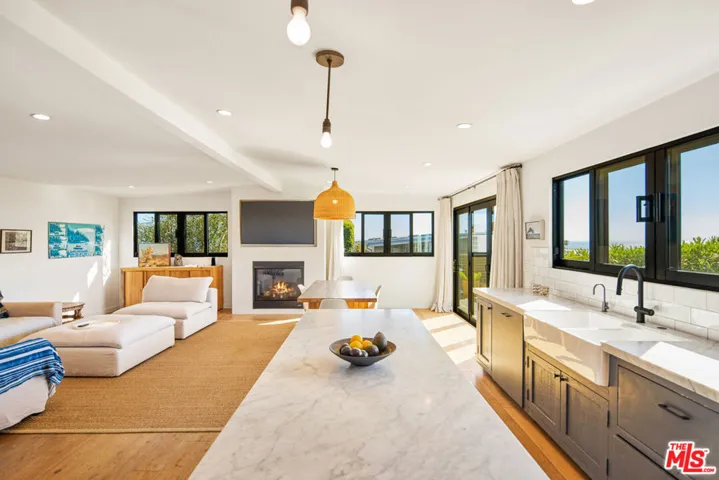 29500 Heathercliff Rd 225, Malibu, California 90265