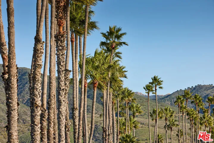 29500 Heathercliff Rd 225, Malibu, California 90265