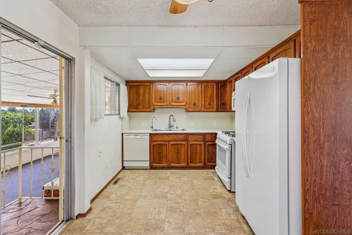 7183 Purdue, La Mesa, California 91942