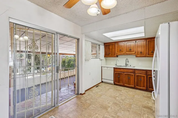 7183 Purdue, La Mesa, California 91942