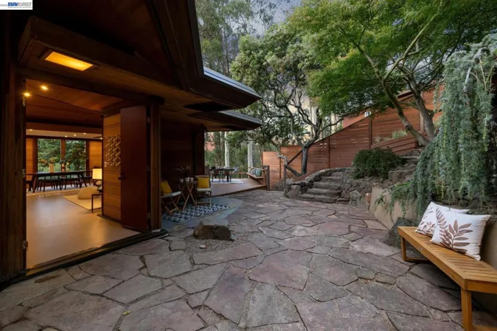 760 Wildcat Canyon Road, Berkeley, California 94708