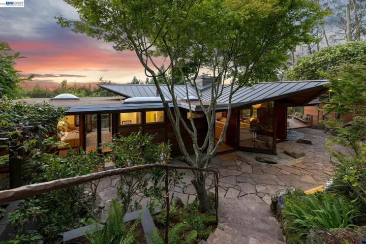 760 Wildcat Canyon Road, Berkeley, California 94708