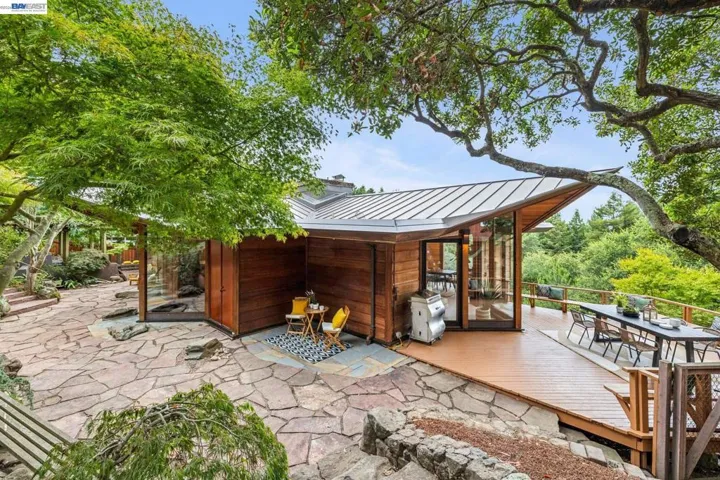 760 Wildcat Canyon Road, Berkeley, California 94708