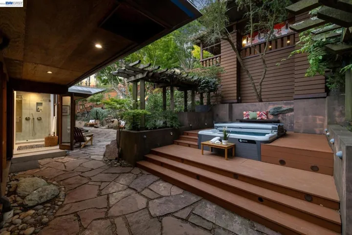 760 Wildcat Canyon Road, Berkeley, California 94708