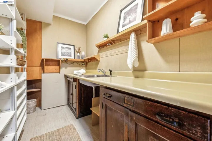 760 Wildcat Canyon Road, Berkeley, California 94708