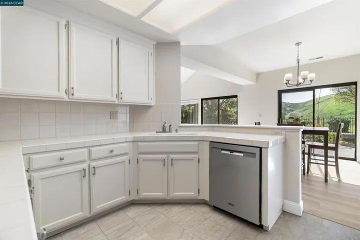 360 S Eagle Nest Lane, Danville, California 94506