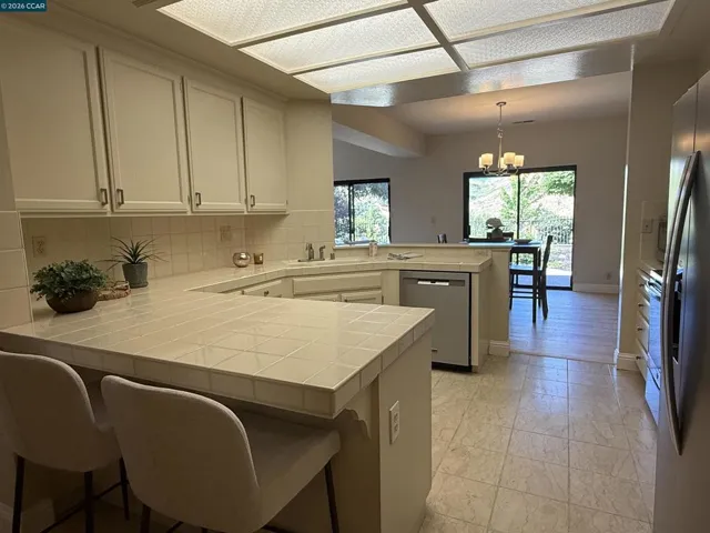 360 S Eagle Nest Lane, Danville, California 94506