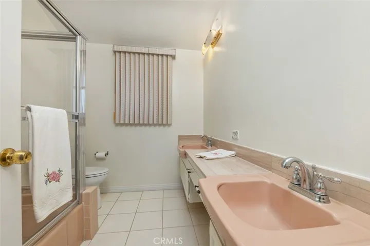 8348 Jason Avenue, West Hills, California 91304
