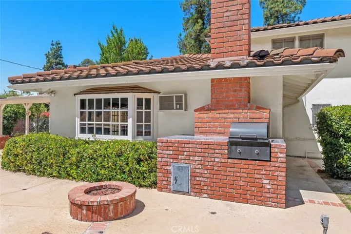 8348 Jason Avenue, West Hills, California 91304
