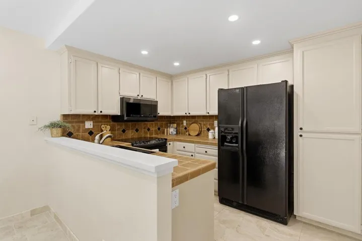 582 Valeri Ruth Court, Santa Clara, California 95050