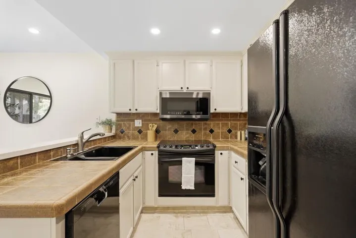 582 Valeri Ruth Court, Santa Clara, California 95050