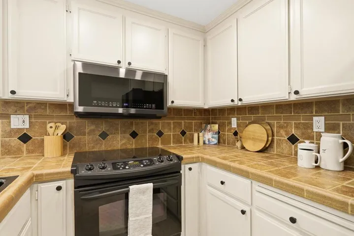 582 Valeri Ruth Court, Santa Clara, California 95050