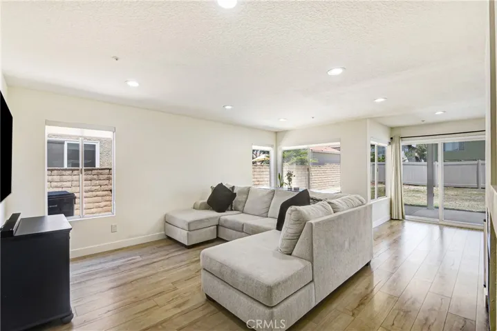 6523 Blanchard Avenue, Fontana, California 92336