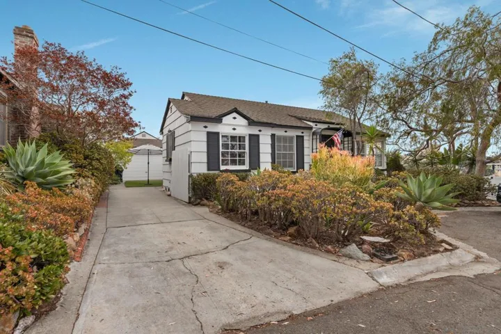 4405 New Hampshire St., San Diego, California 92116
