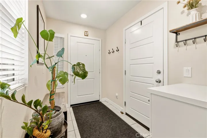 12827 Watt Lane E, Sylmar, California 91342